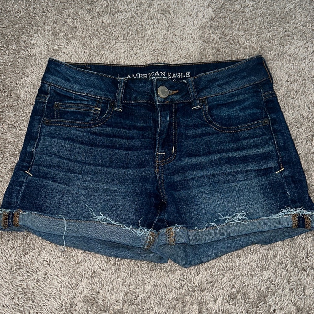 American Eagle Super Stretchy Jean Shorts Size 4